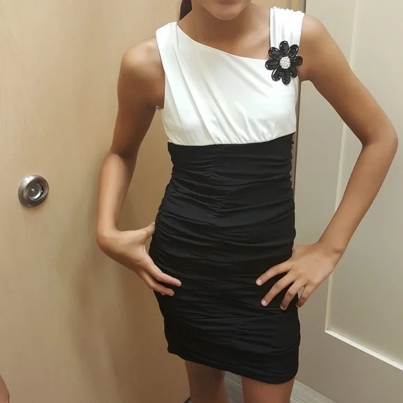 Amy Byer | Dresses | Amy Byers Youth Dress | Poshmark
